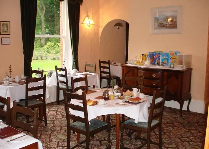 Oak Leeds (West Yorkshire)